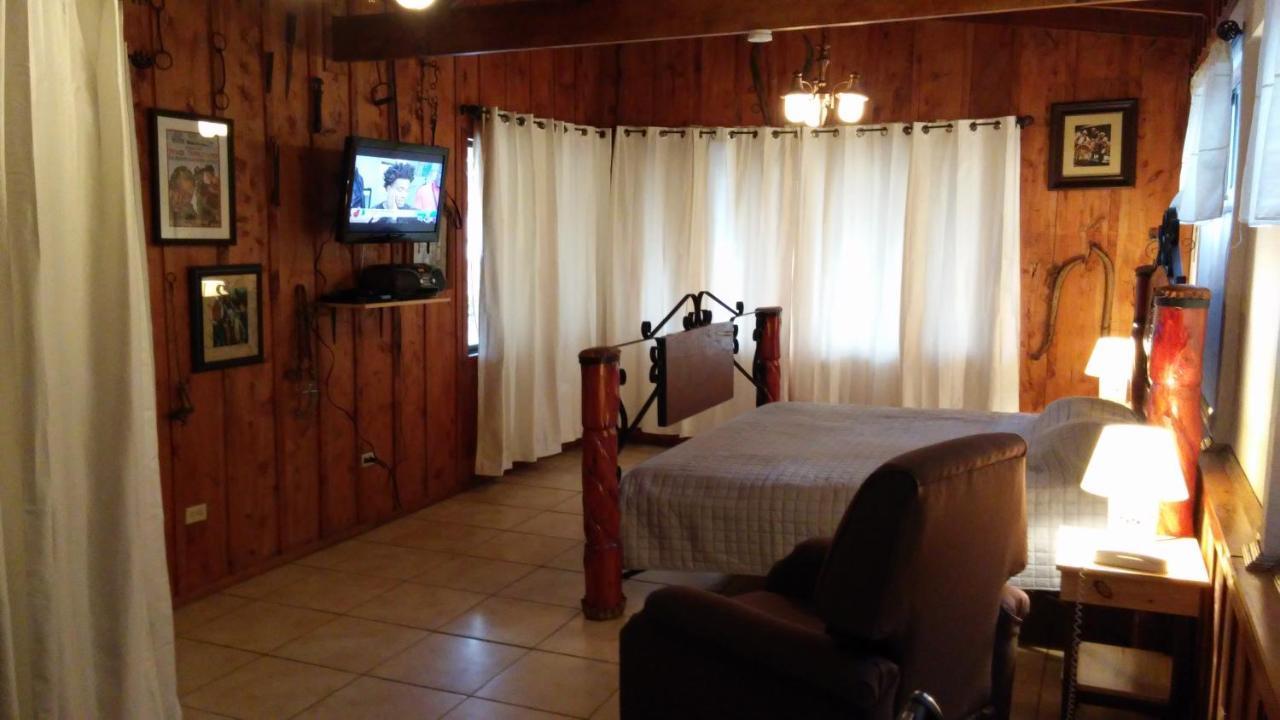 Mountain Lodge Chetica San Jeronimo  Ngoại thất bức ảnh